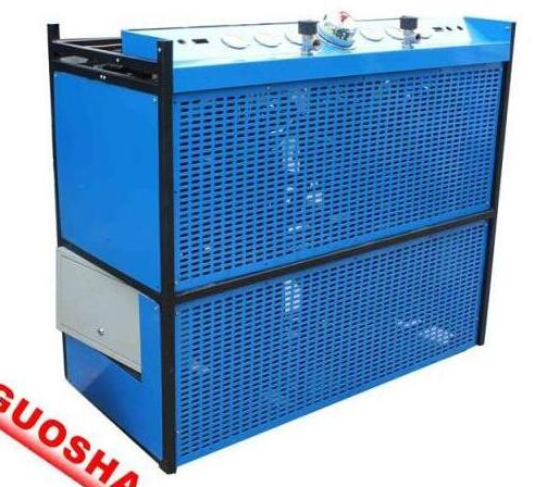 使用吹瓶空壓機(jī)時(shí)要注意的問(wèn)題 壓縮機(jī)